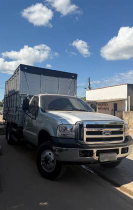 FORD F-4000 2.8 ISF DIESEL 4X2 MANUAL FORD F-4000 2.8 ISF DIESEL 4X2 MANUAL